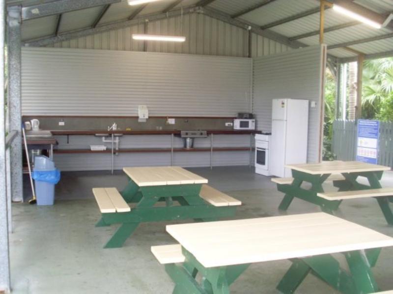 Discovery Holiday Parks - Hervey Bay Scarness 外观 照片